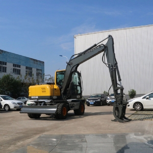 100型輪式抓木機  