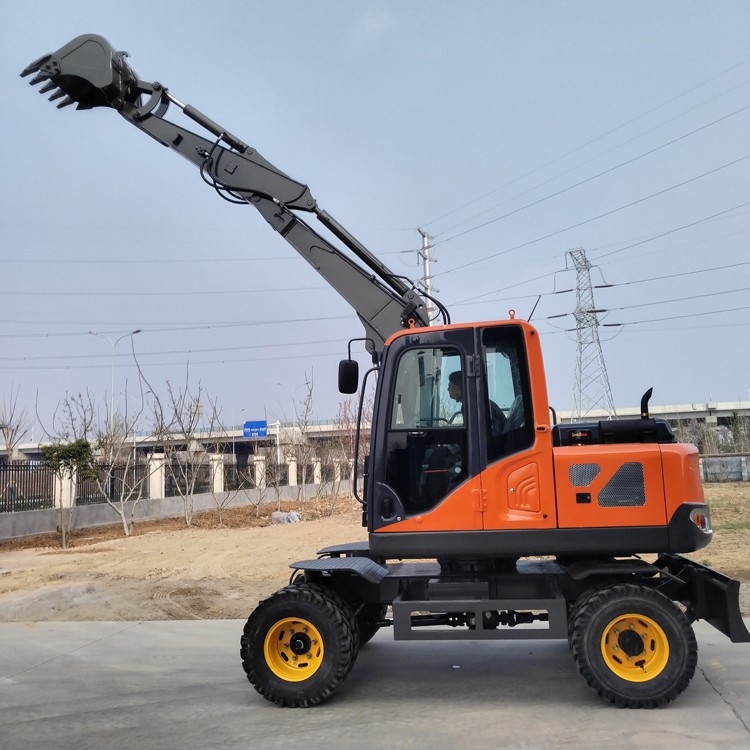 挖掘機冬季保養(yǎng)五大誤區(qū)